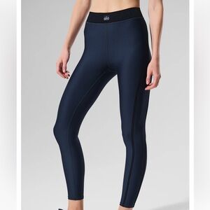 ALO Yoga Midnight Blue Activewear leggings